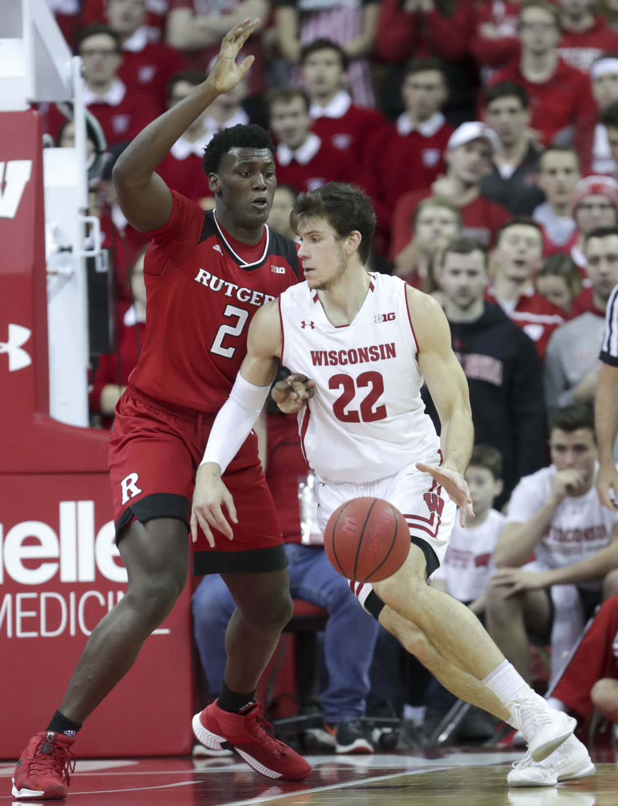 Badgers 69, Scarlet Knights 64